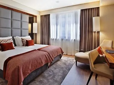 Turim Marques Hotel 4* Лиссабон