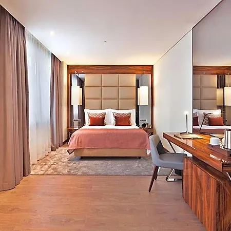 Turim Marquês Hotel